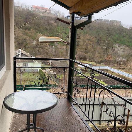 Вуличок Kamianets-Podilskyi Exterior foto